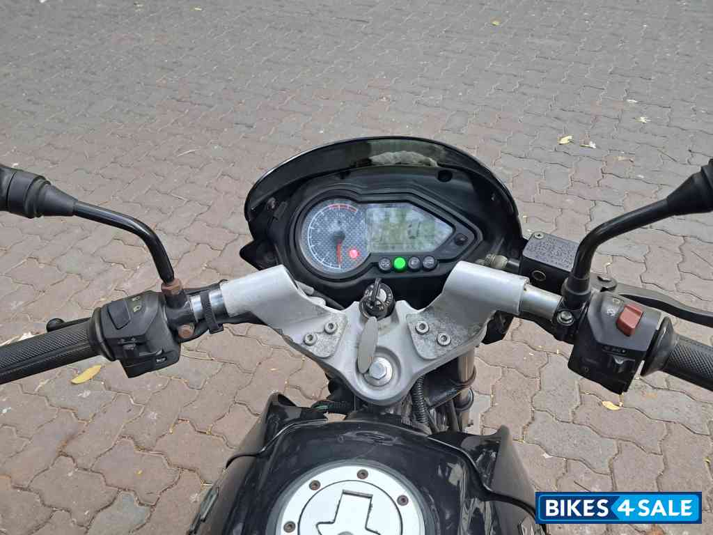Black Bajaj Pulsar 150 DTSi