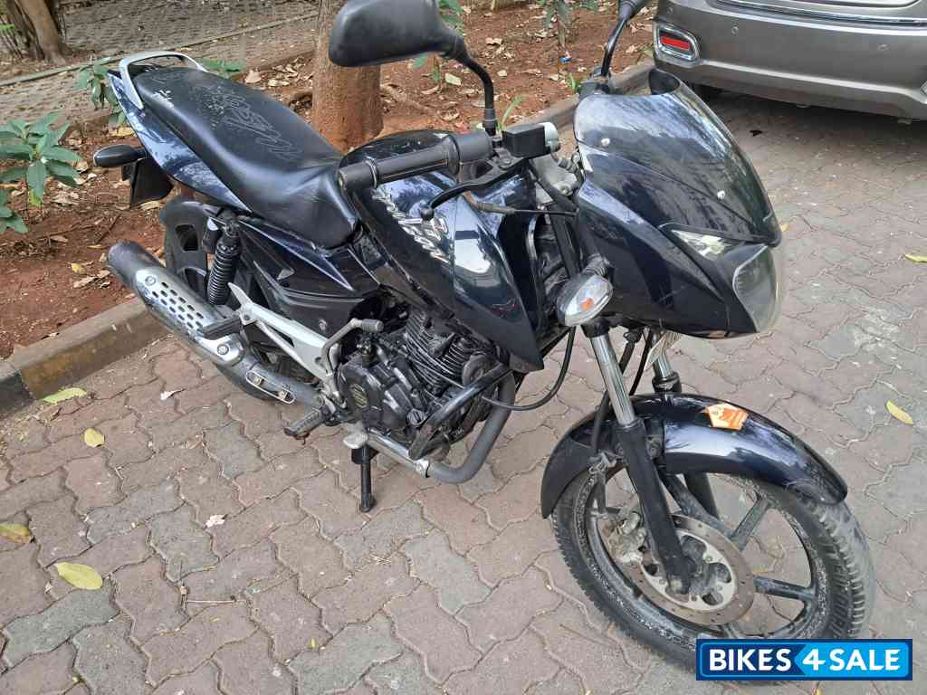 Black Bajaj Pulsar 150 DTSi