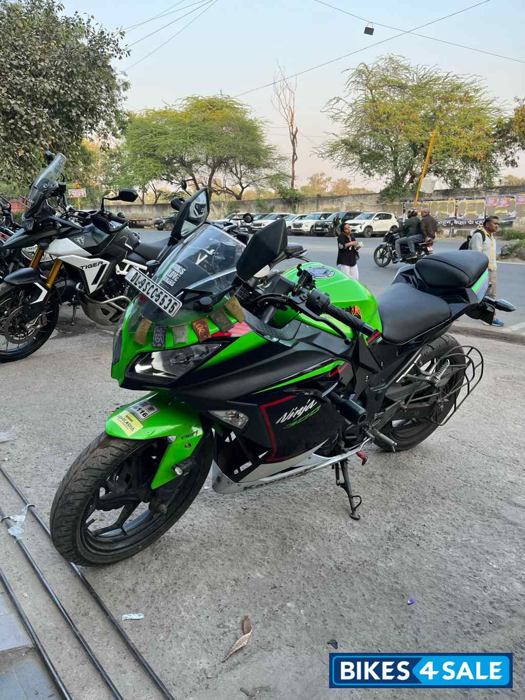 Kawasaki Ninja 300 BS6