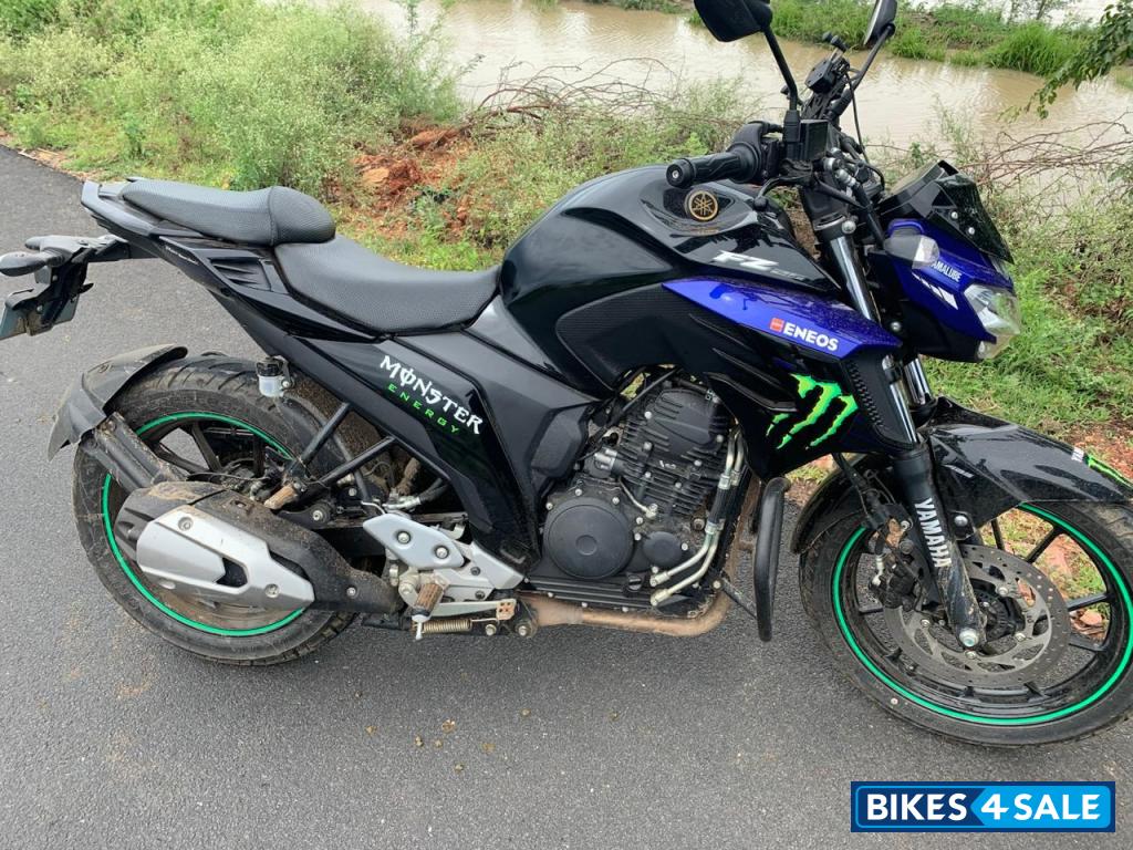 Black And Green Yamaha FZ25 Monster Energy MotoGP Edition