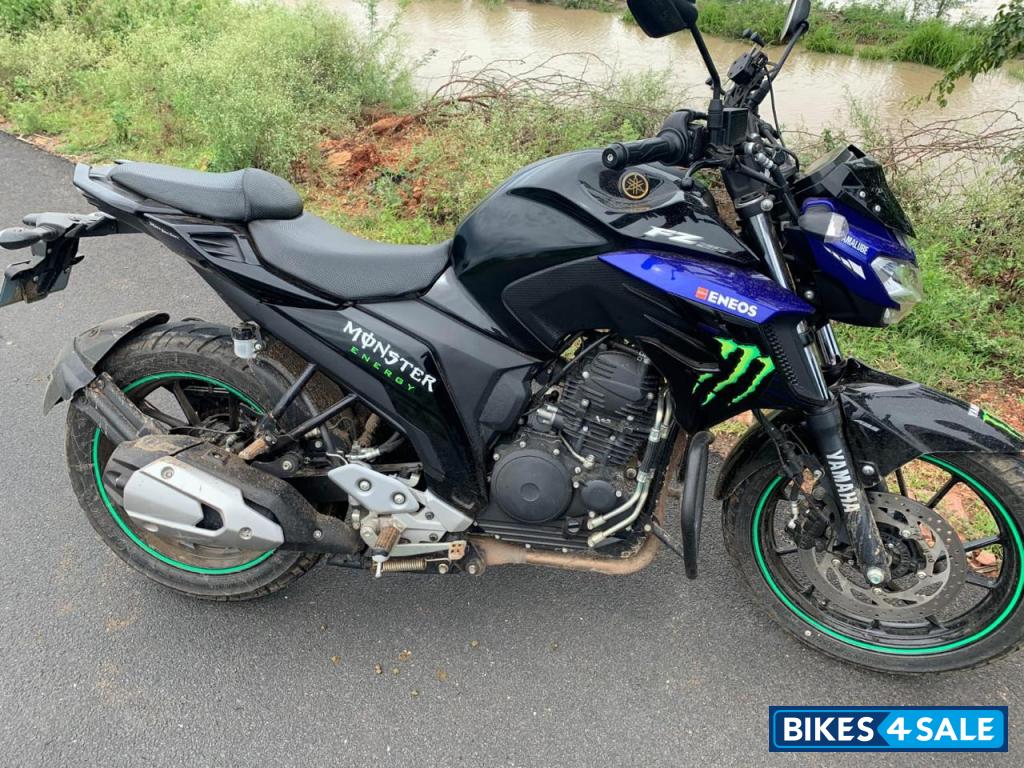 Black And Green Yamaha FZ25 Monster Energy MotoGP Edition