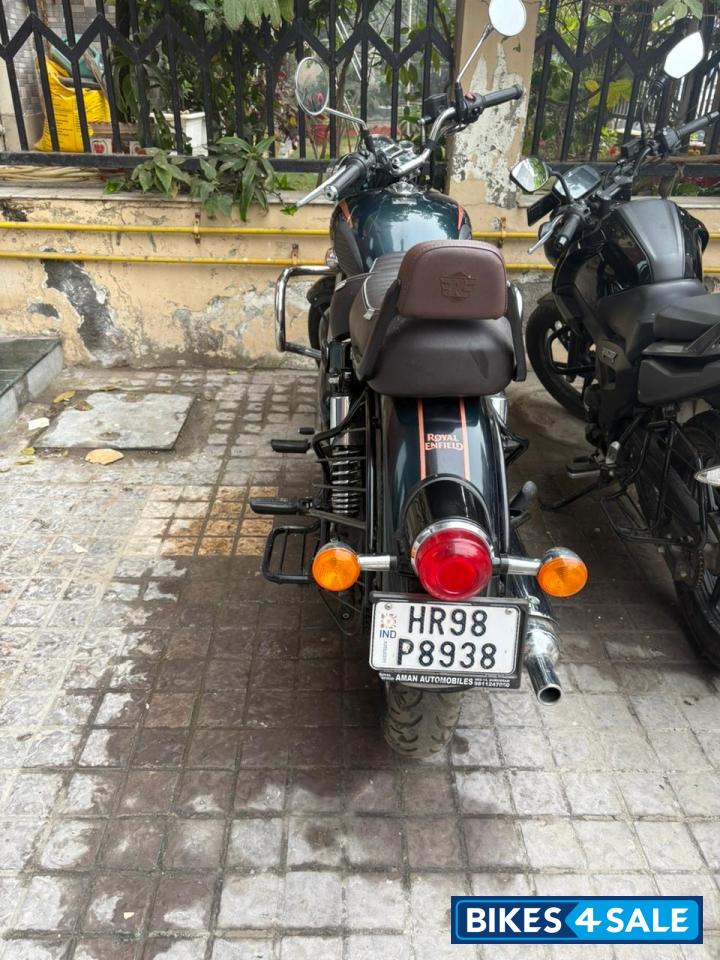 Halcyon Green Royal Enfield Classic 350 Dual Channel BS6