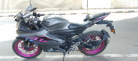 Yamaha R15 V4