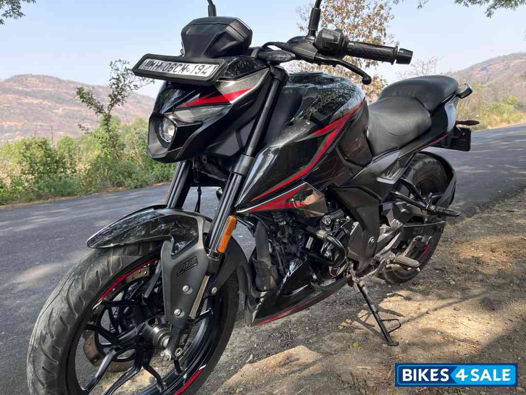 Bajaj Pulsar N250 2024