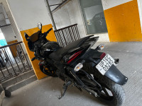 Bajaj Pulsar 220F
