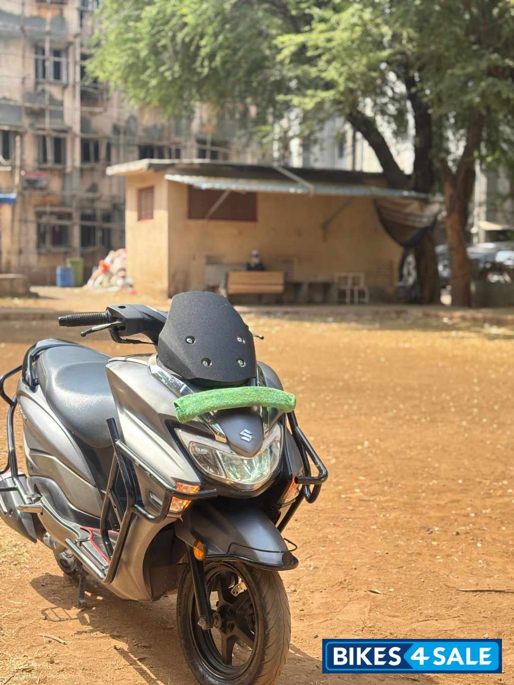 Silver Matalic Grey Suzuki Burgman Street BS6