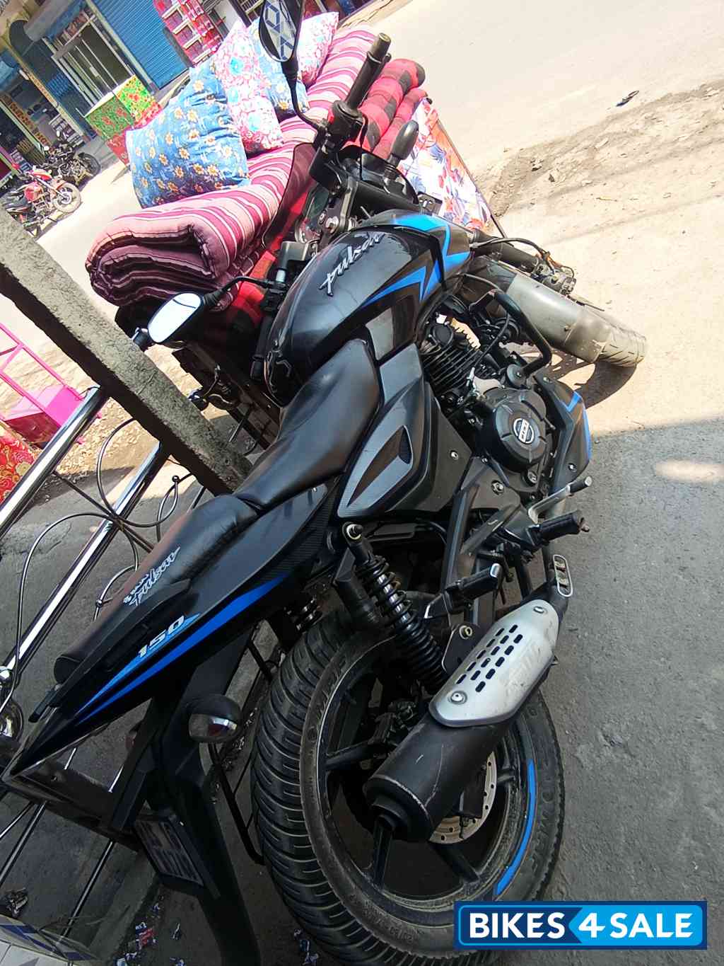 Bajaj Pulsar 150