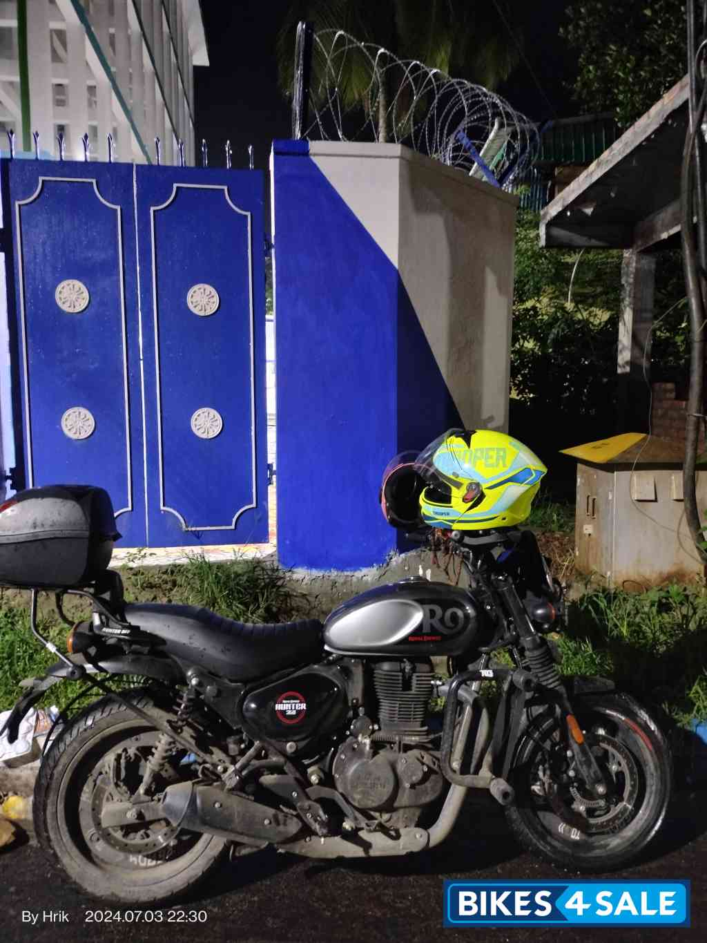 Depper Grey Royal Enfield Hunter 350 Retro