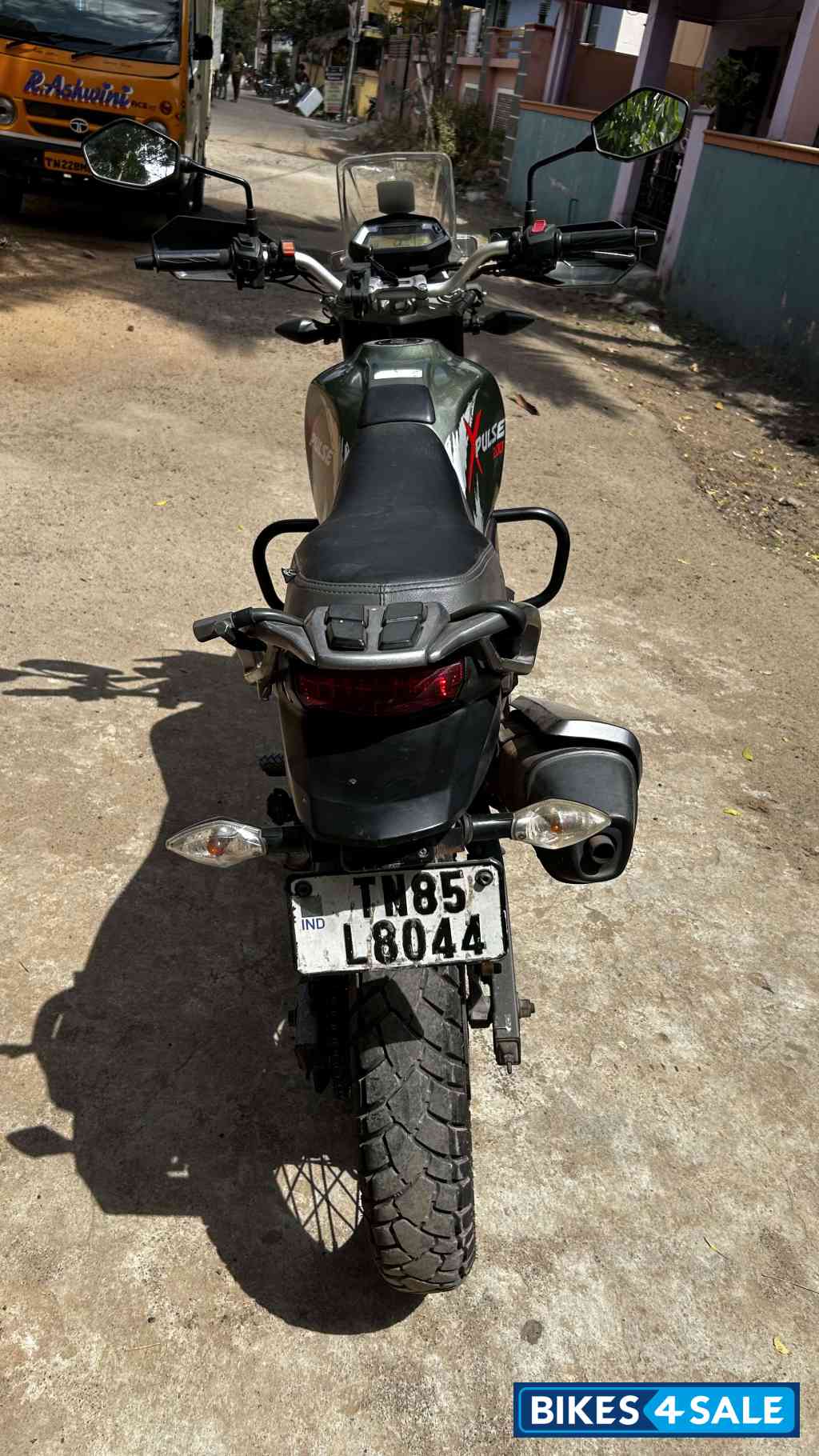 Green Hero XPulse 200