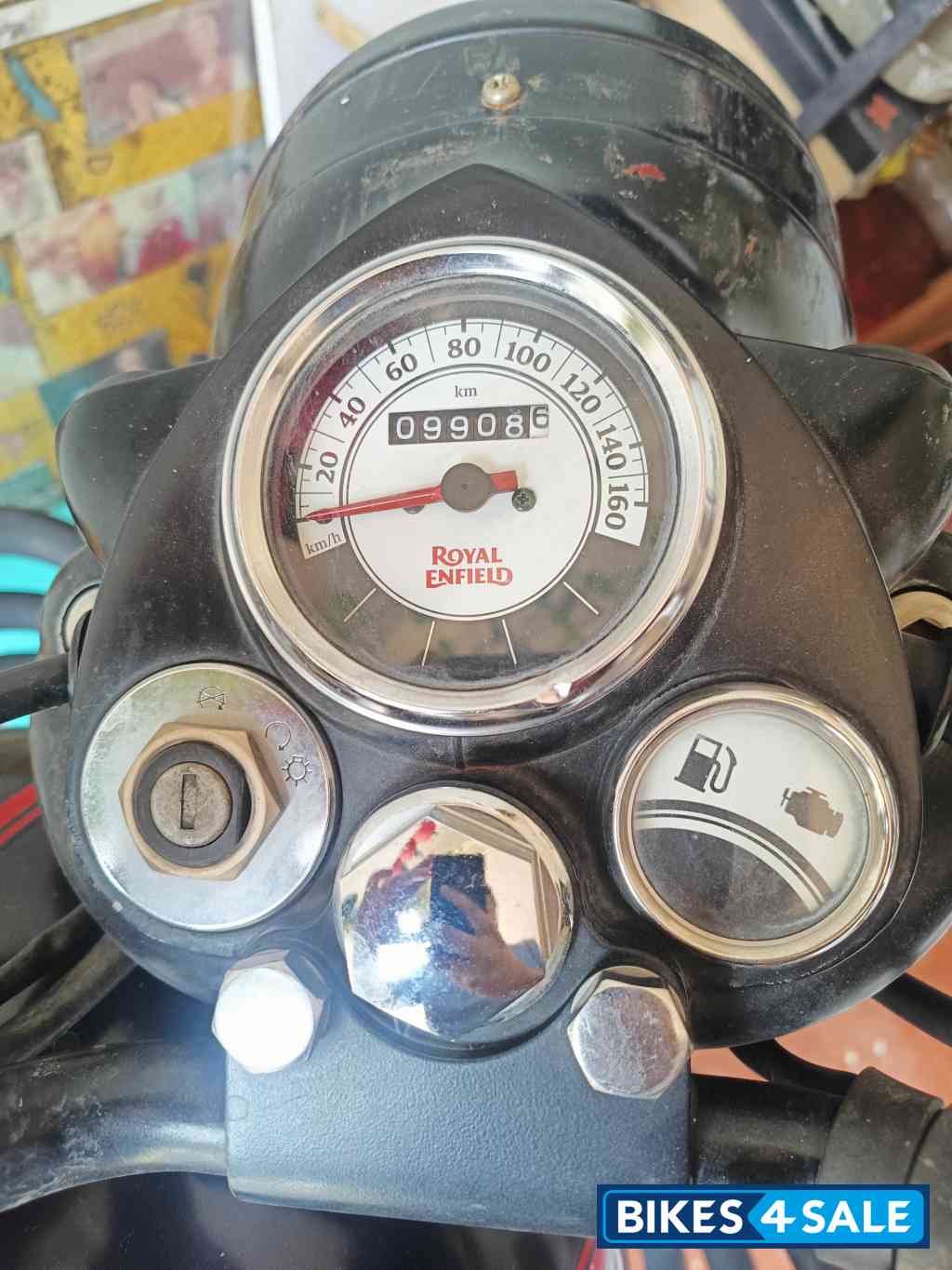 Royal Enfield Classic Stealth Black