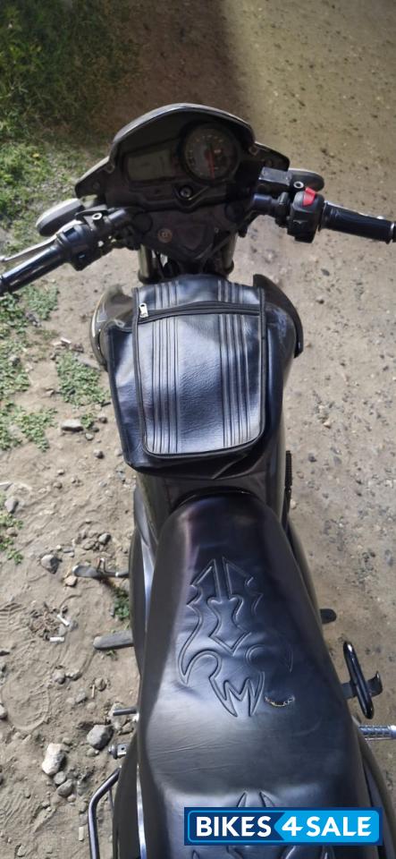 Black TVS Apache RTR 180