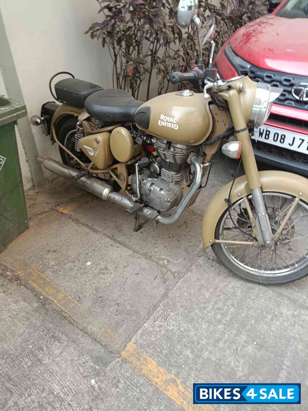 Sand Stone Royal Enfield Classic 500