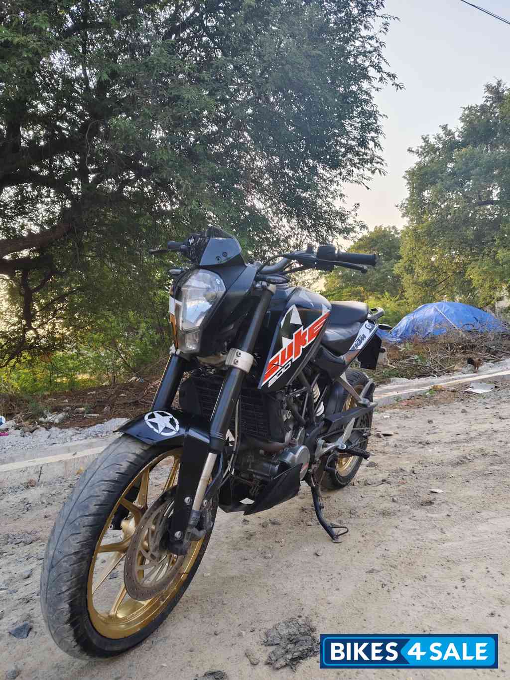 KTM Duke 200