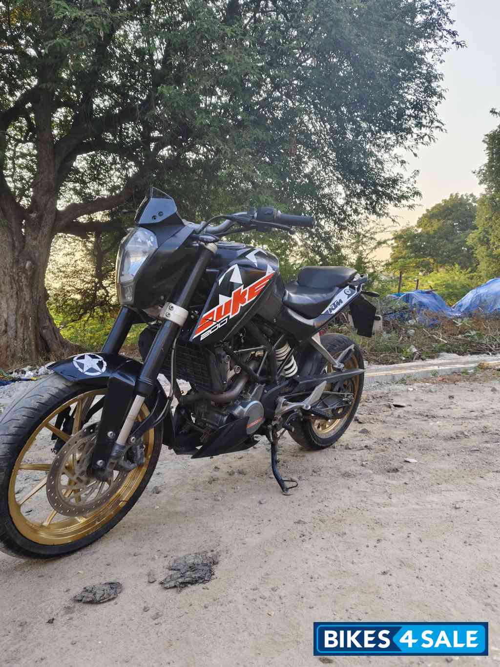 KTM Duke 200