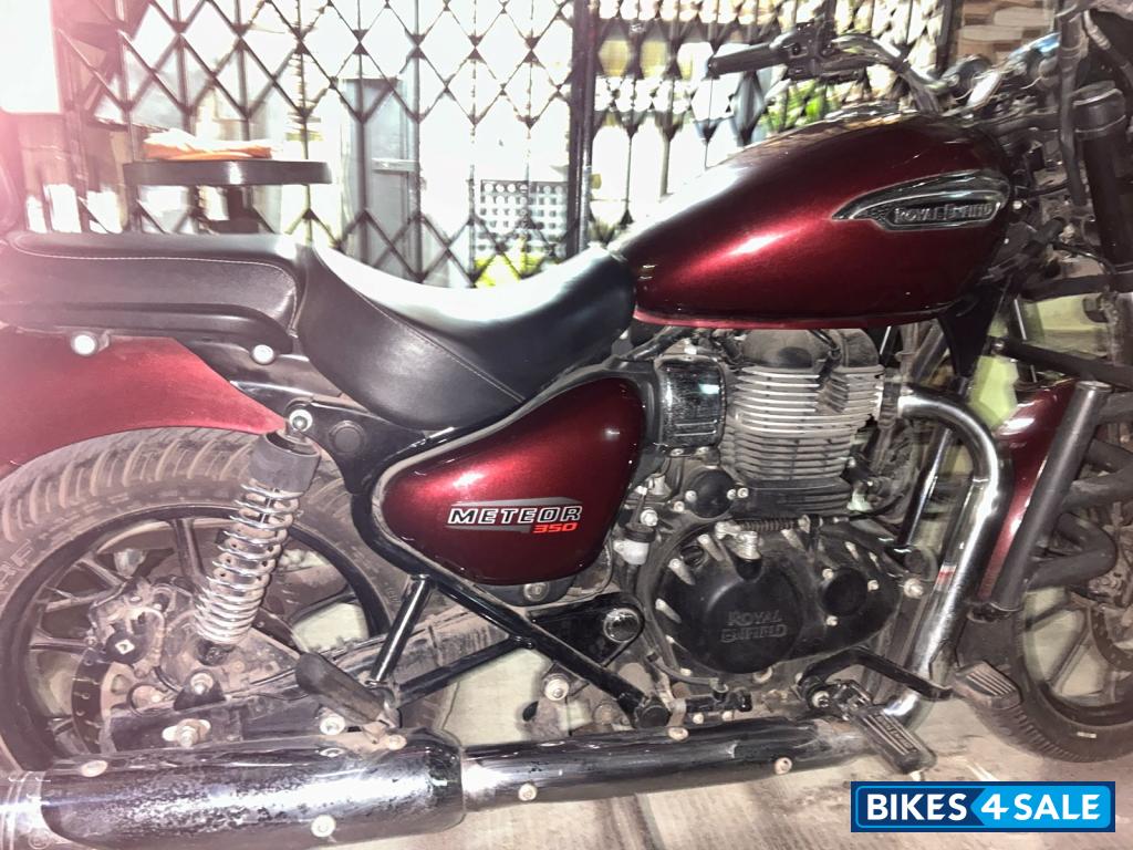 Steller Red Royal Enfield Meteor 350 Stellar
