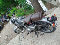 Gunmetal Grey Royal Enfield Classic Gunmetal Grey