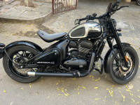 Jawa 42 Bobber Black Mirror 2024 Model