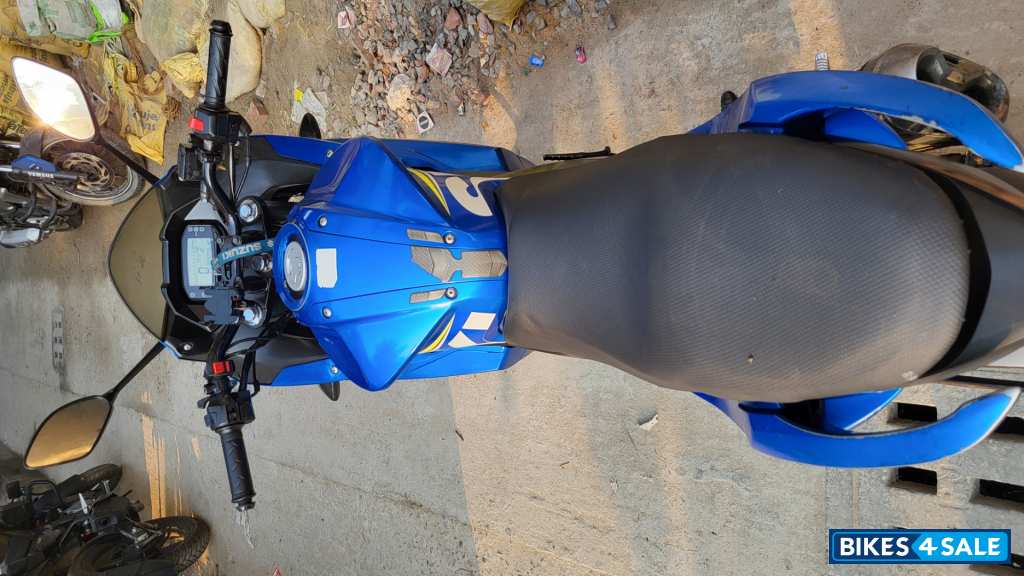 Met. Triton Blue Suzuki Gixxer SF Moto GP