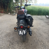 Royal Enfield Classic Stealth Black