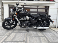 Royal Enfield Super Meteor 650 2024 Model