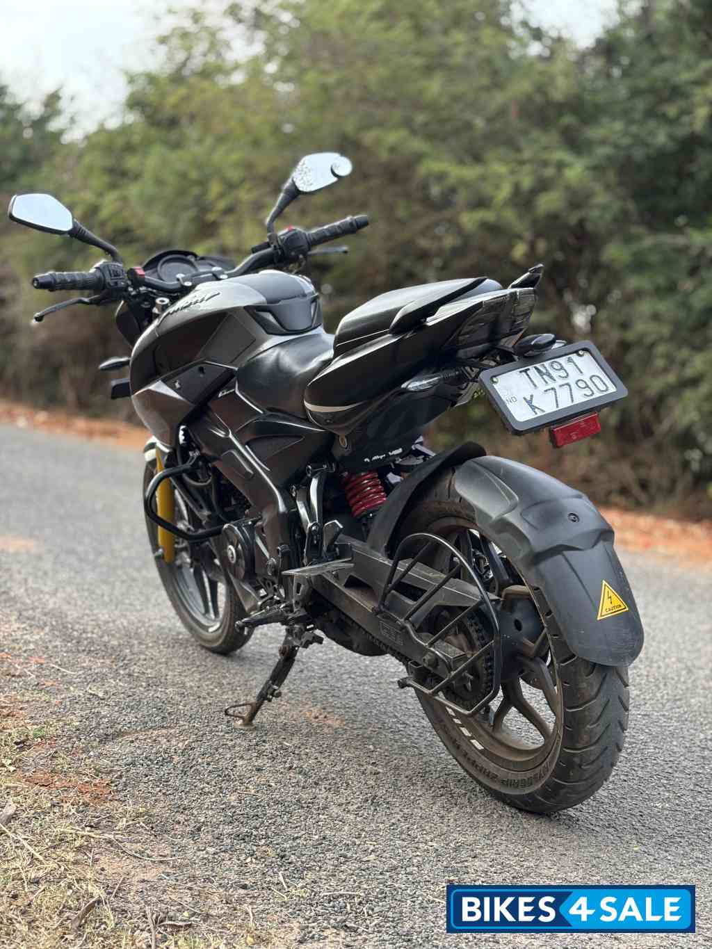 Grey Bajaj Pulsar NS 160 BS6