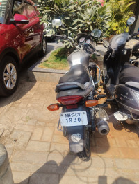 Silver Bajaj Discover 125