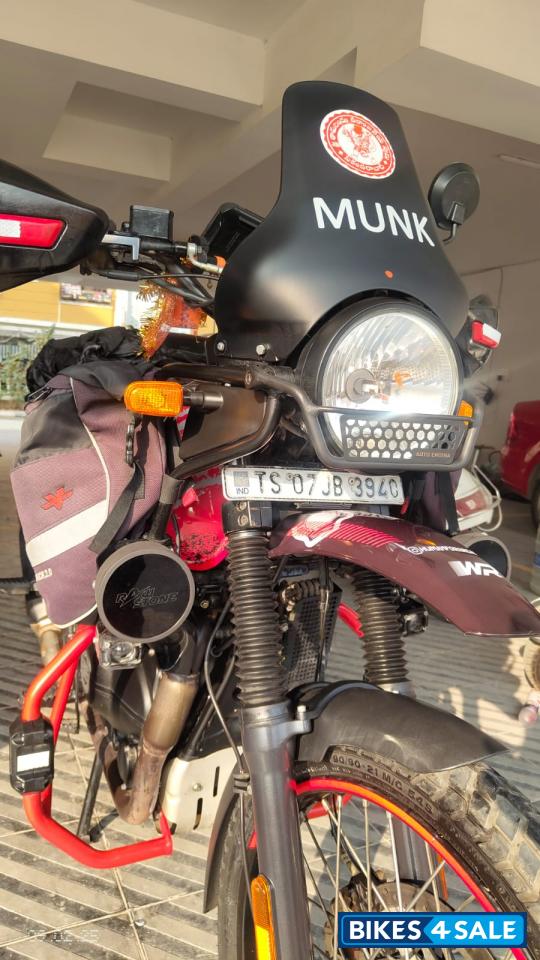 Rocker Red Royal Enfield Himalayan 2021