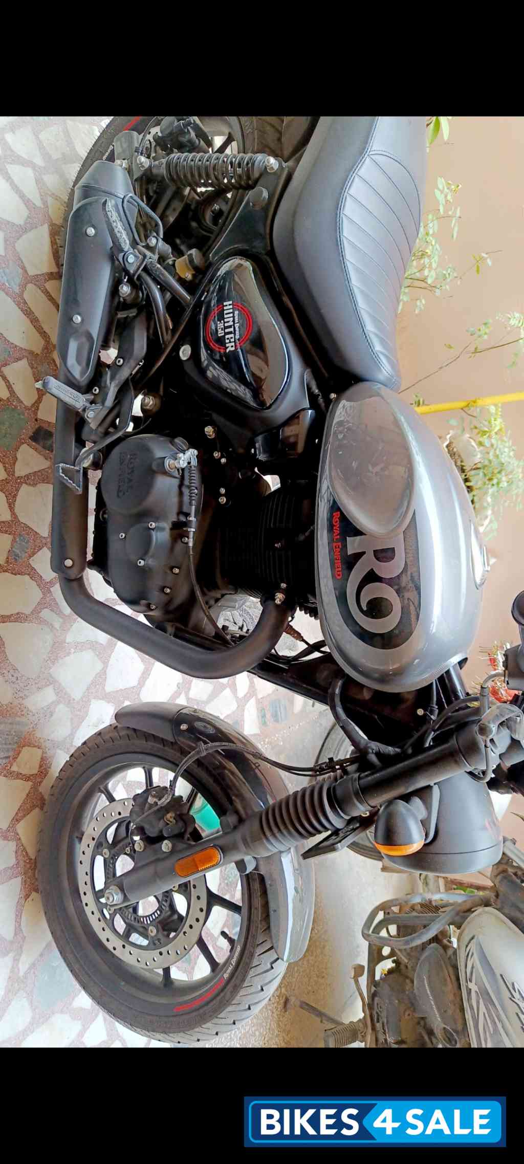 Royal Enfield Hunter 350 Metro