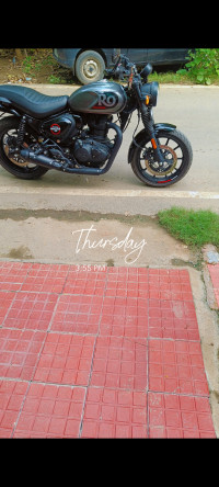 Royal Enfield Hunter 350 Metro