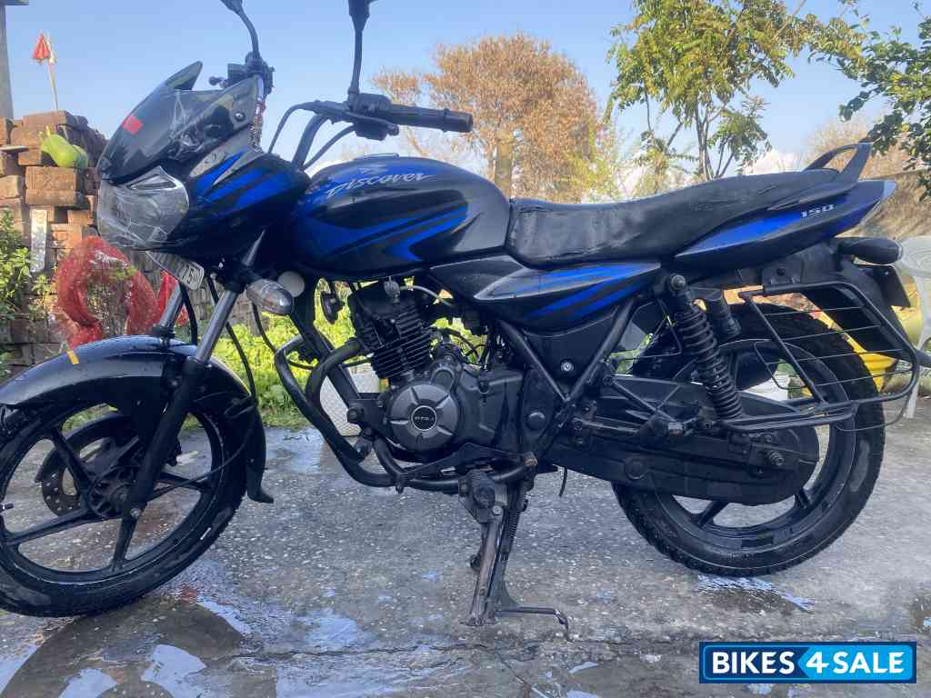 Black Blue Bajaj Discover DTSi 150 Black Blue Bajaj Discover DTSi 150