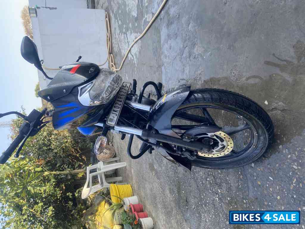 Black Blue Bajaj Discover DTSi 150 Black Blue Bajaj Discover DTSi 150