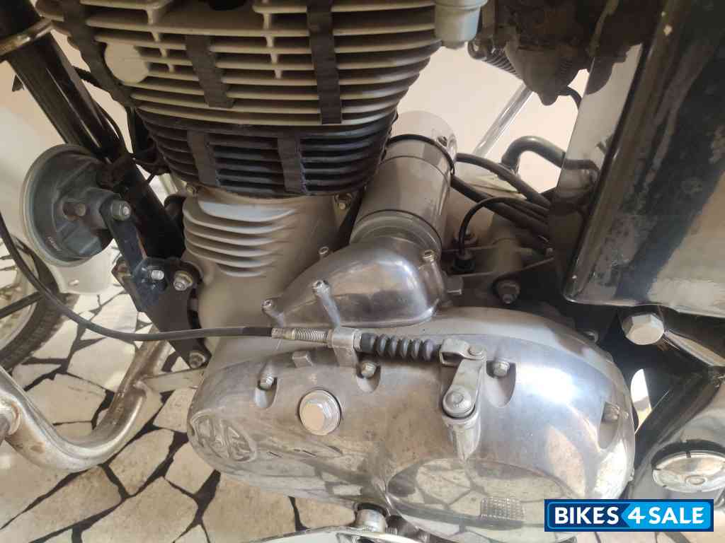 Grey Royal Enfield Bullet 350