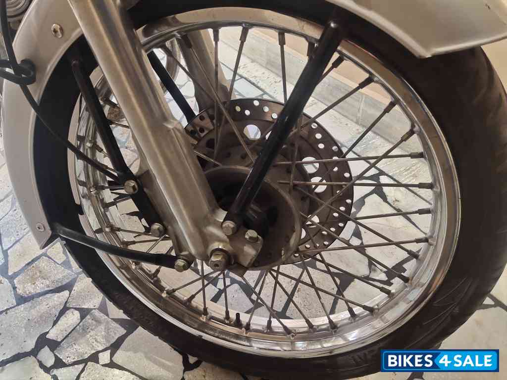 Grey Royal Enfield Bullet 350