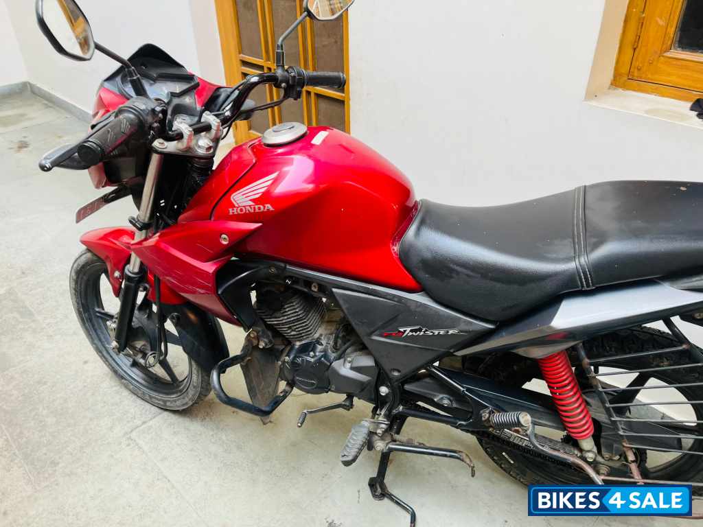 Honda CB Twister
