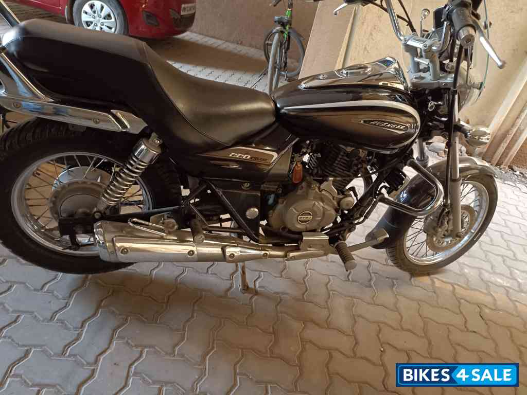 Bajaj Avenger Cruise 220 Bajaj Avenger Cruise 220