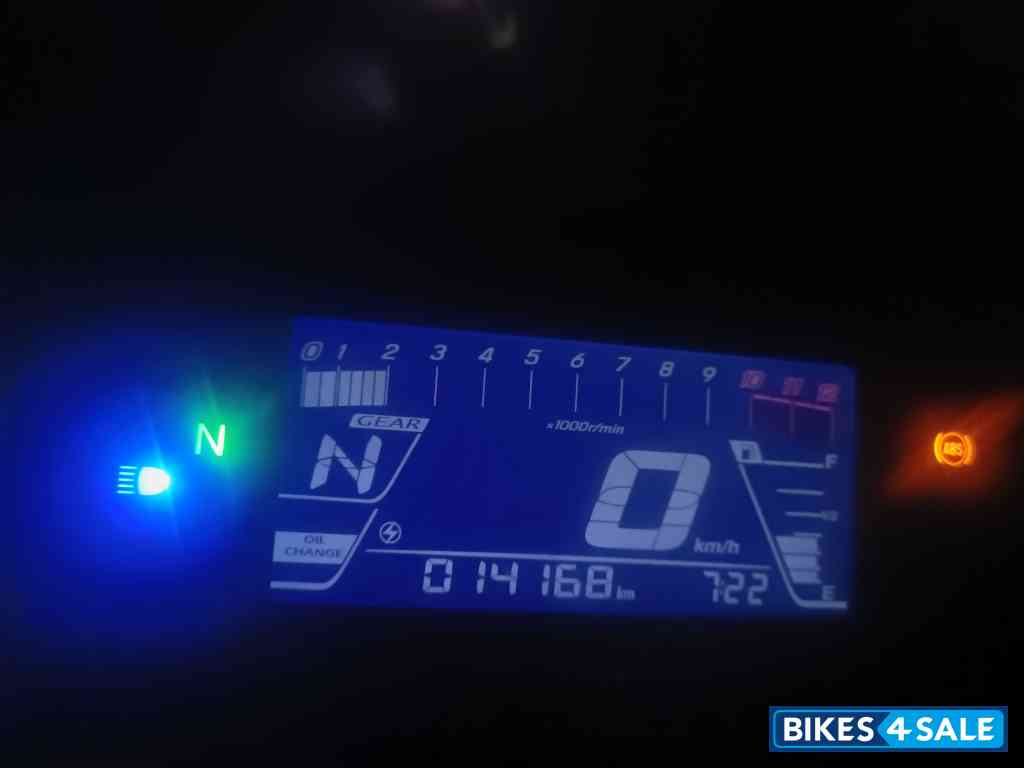 Matt Black Suzuki Gixxer SF 250