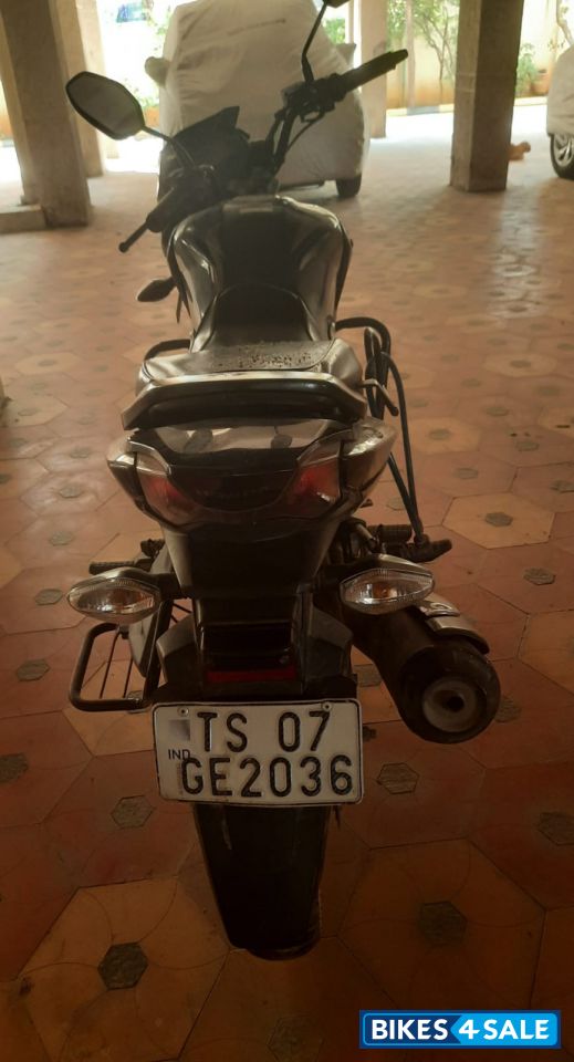 Black Honda CB Unicorn 160