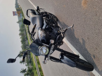 Black Bajaj Avenger Street 160