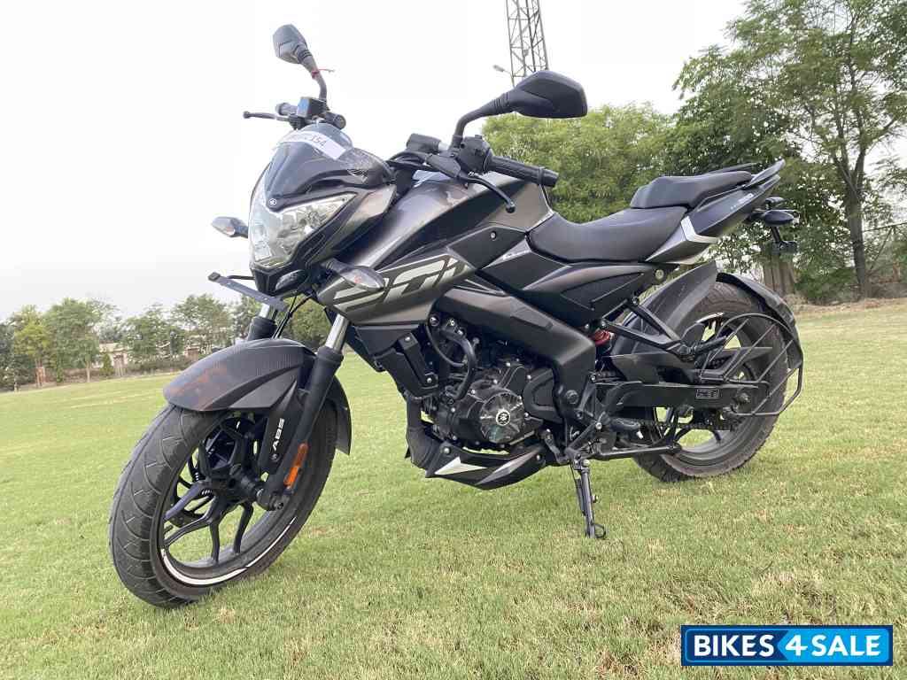 Bajaj Pulsar NS 200 BS6