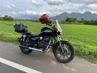 Royal Enfield Meteor 350 Stellar