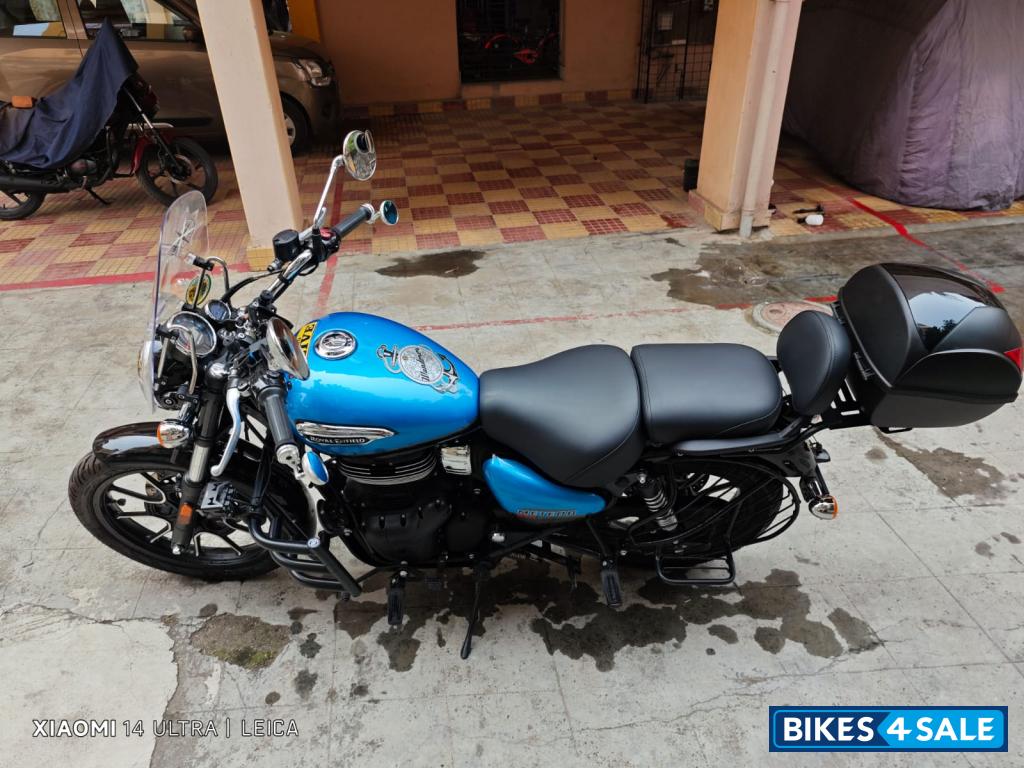 Blue Royal Enfield Meteor 350 Supernova