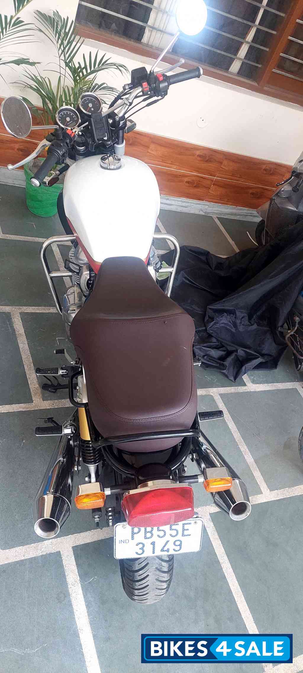 Royal Enfield 2023 Interceptor 650