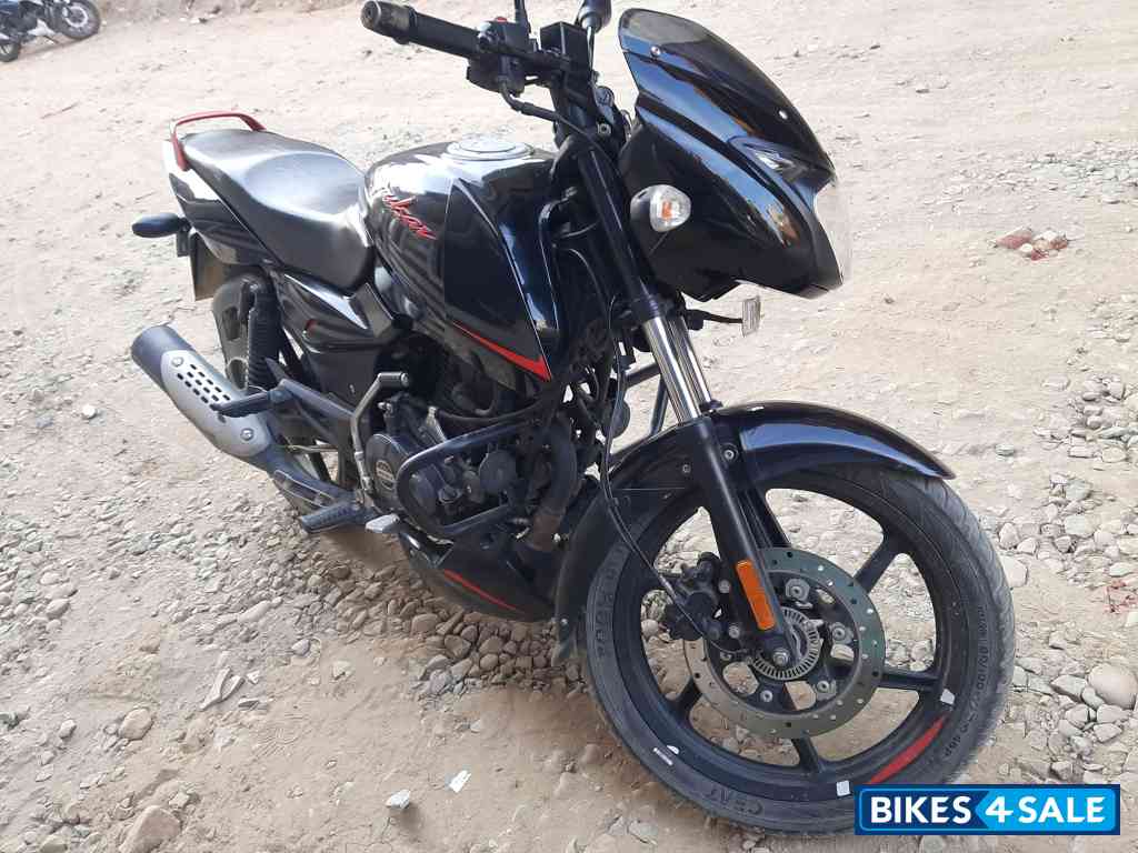 Bajaj Pulsar 150 BS6