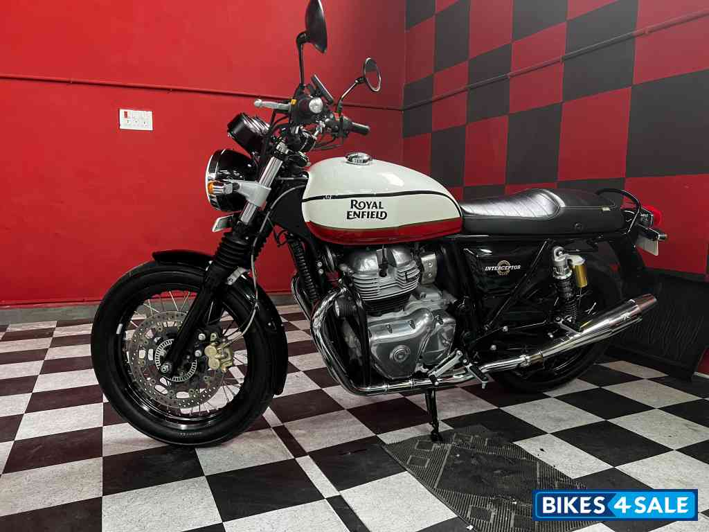Royal Enfield Interceptor 650 Twin