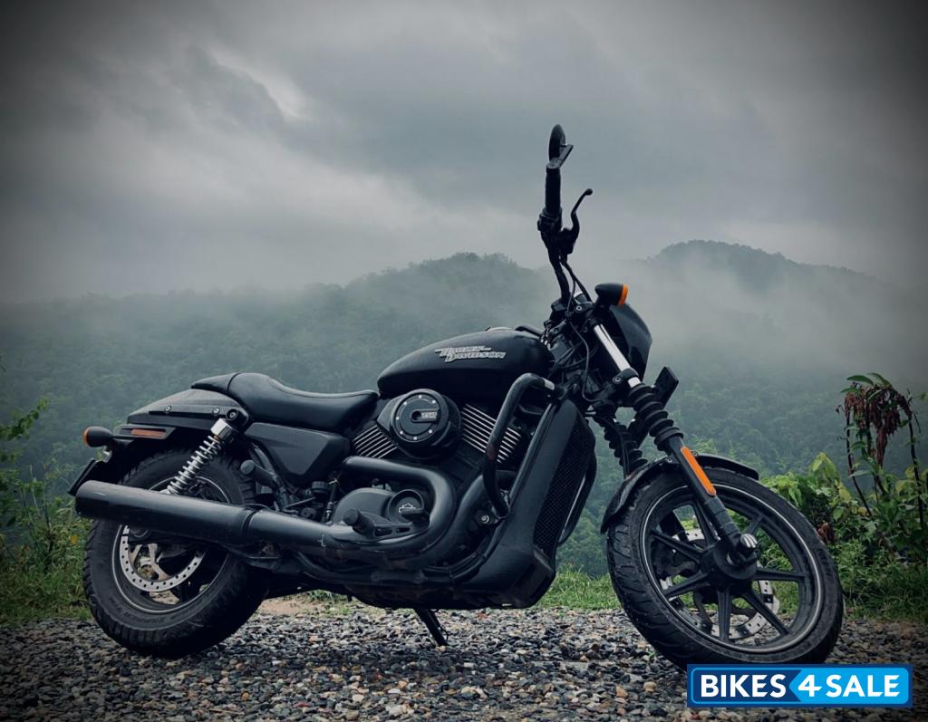 Black Denim Harley Davidson Street 750