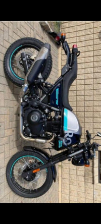 Royal Enfield Scram 411