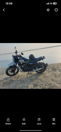Mid Night Blue Yezdi Scrambler Dual Tone