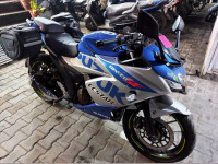 Metallic Silver Suzuki Gixxer SF 250 BS6