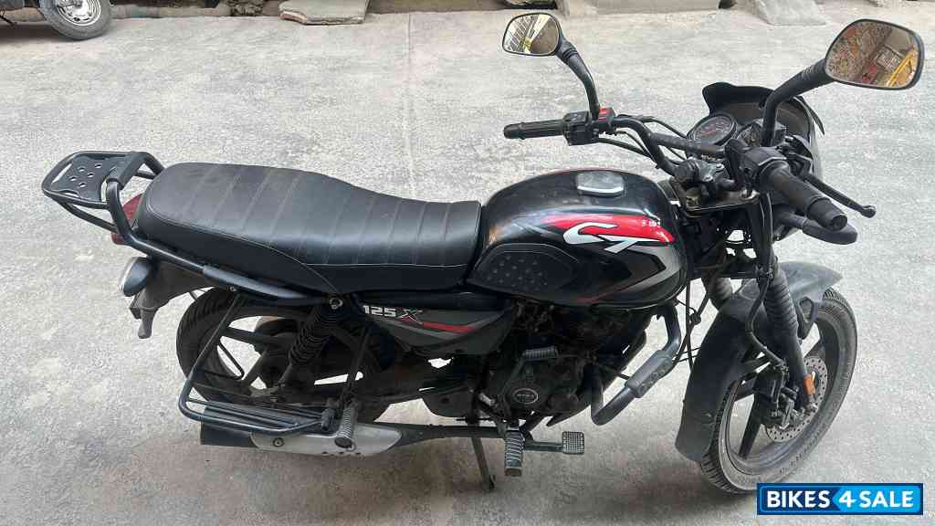 Bajaj CT 125X
