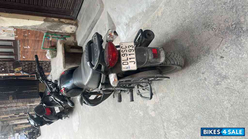 Bajaj CT 125X